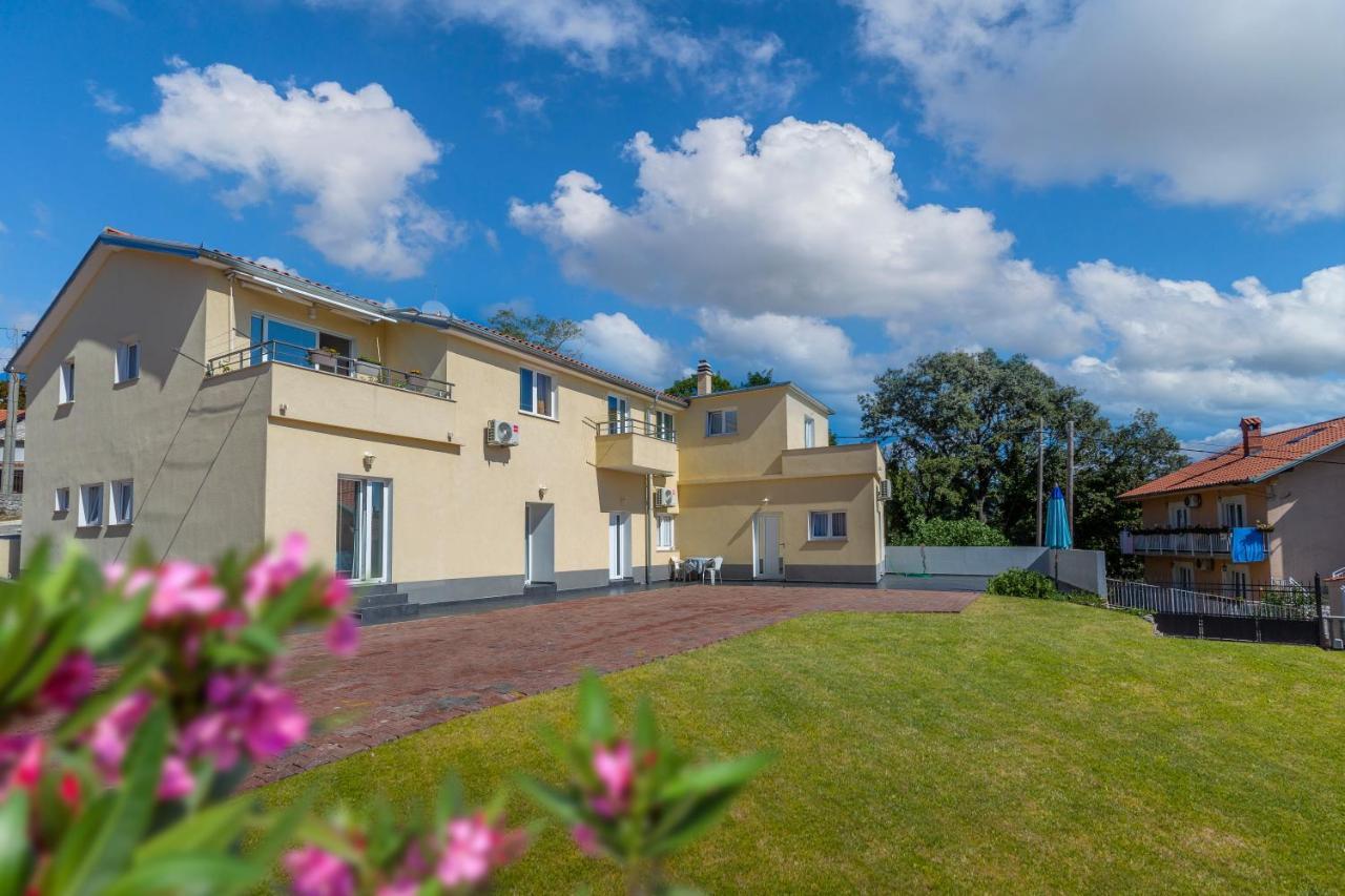 Apartments Dalida Grobnik  Exteriér fotografie